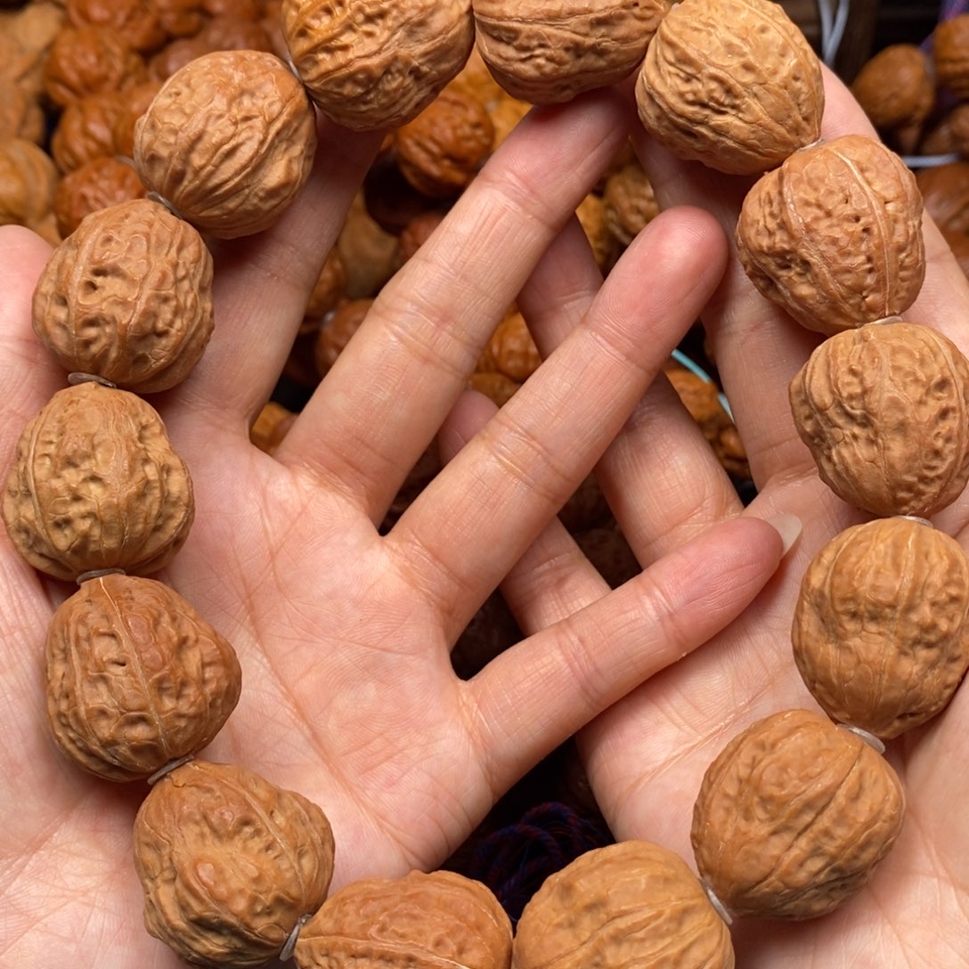 桃核手串异形蛤蟆头