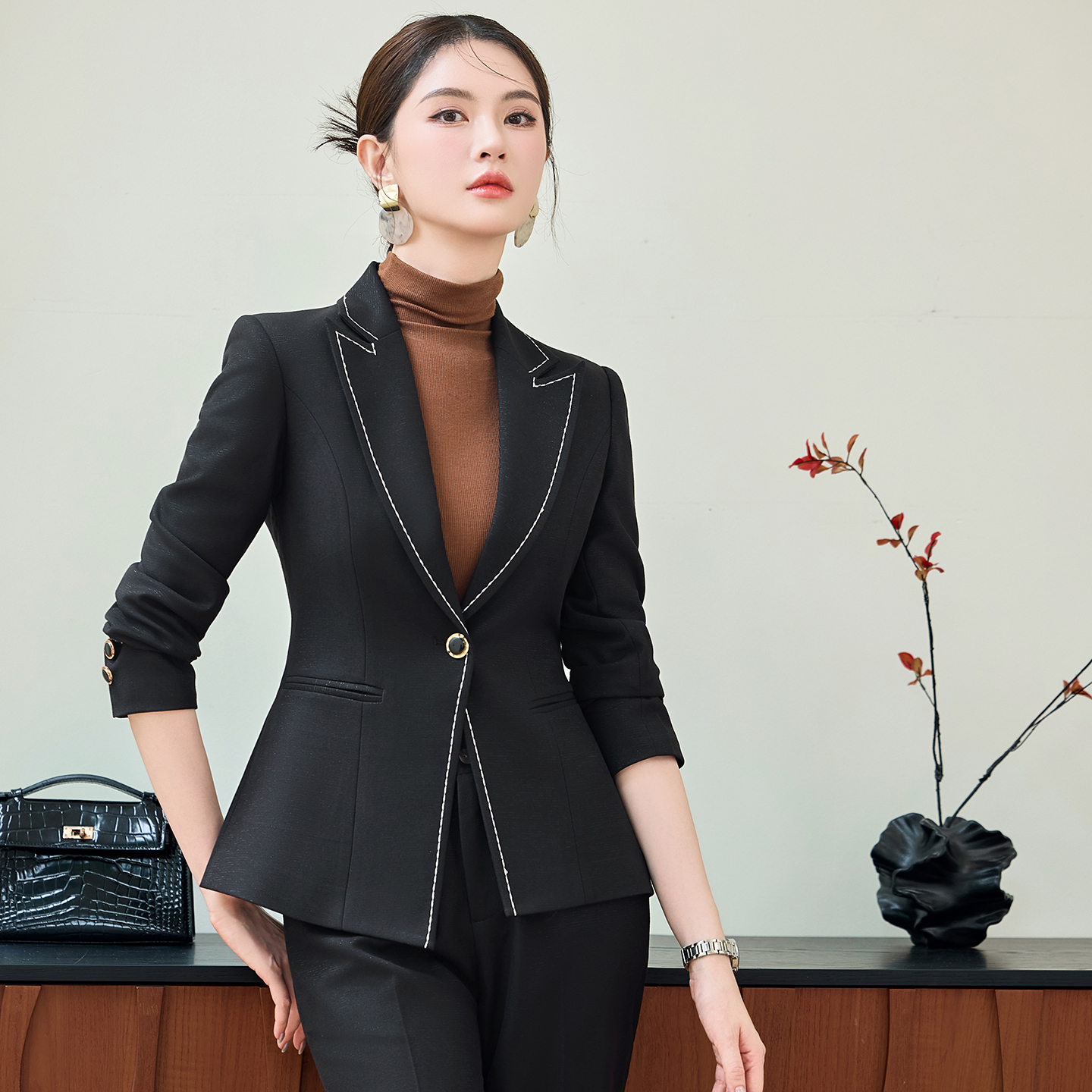 黑色西装套装女2025秋冬时尚气质西服上衣百搭修身显瘦