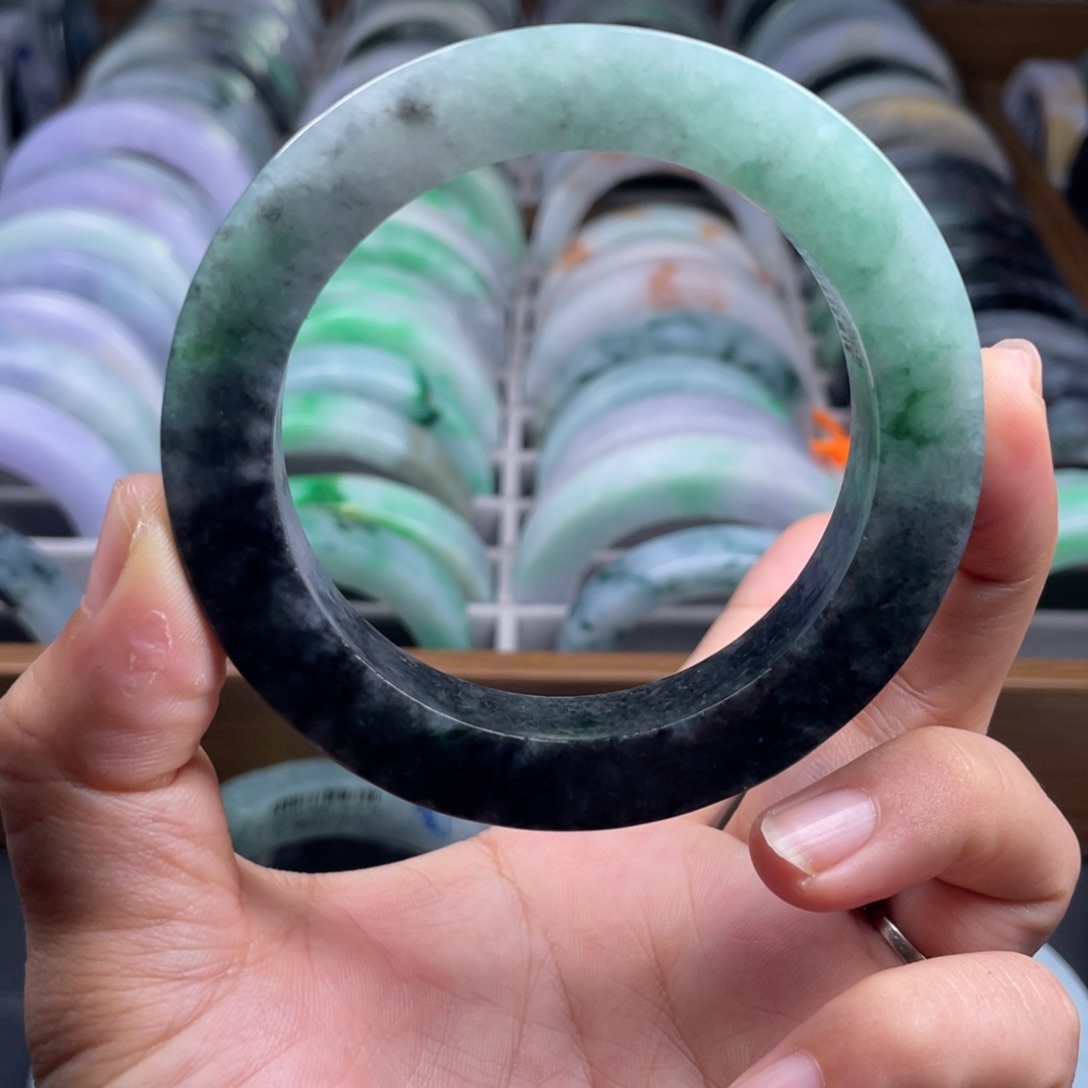 定制翡翠未镶嵌翡翠冰半山水的乌鸡 55/62