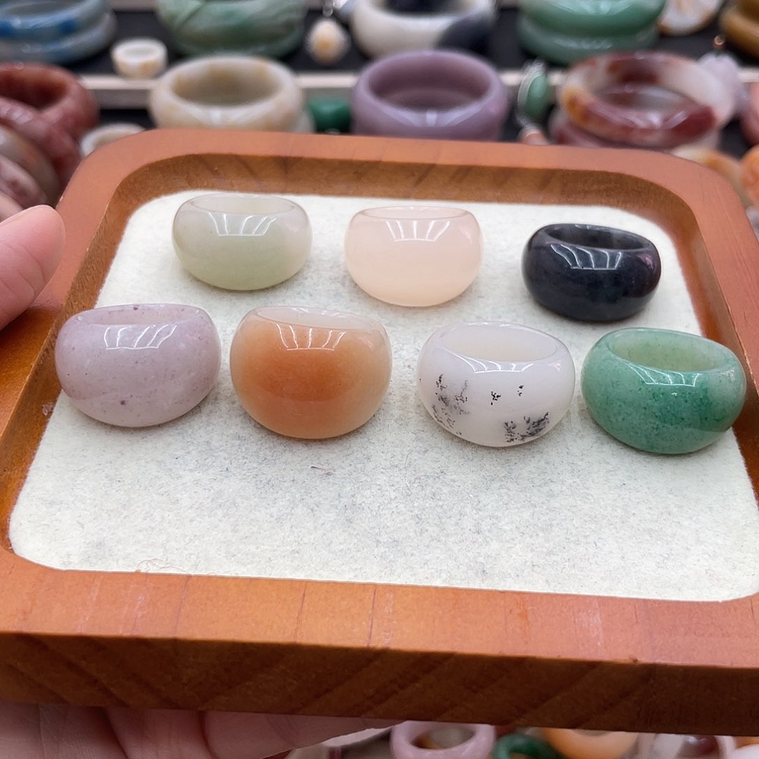 石英质玉圈口齐全银S925镀金镶嵌