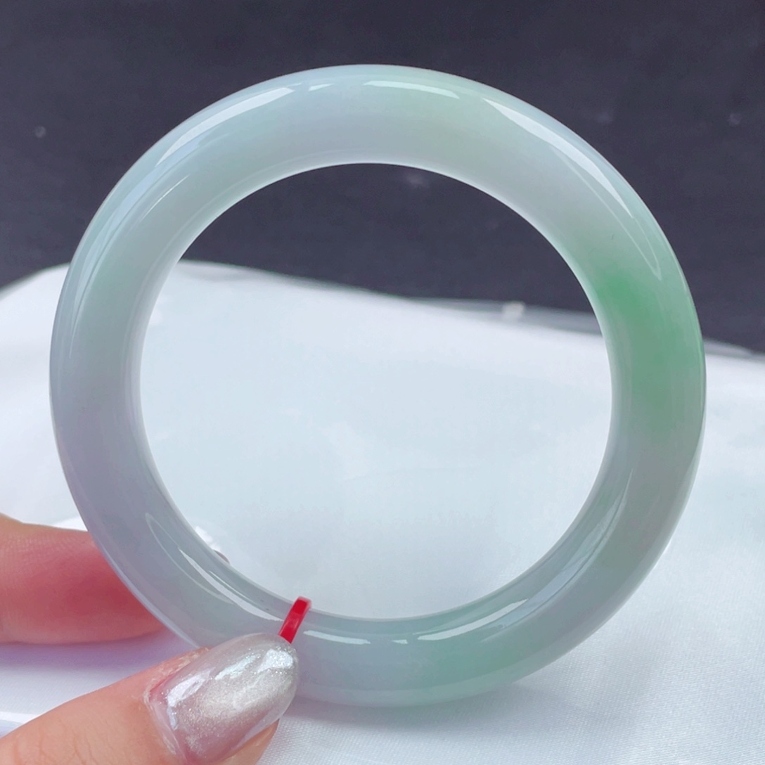 翡翠未镶嵌手镯55圆条