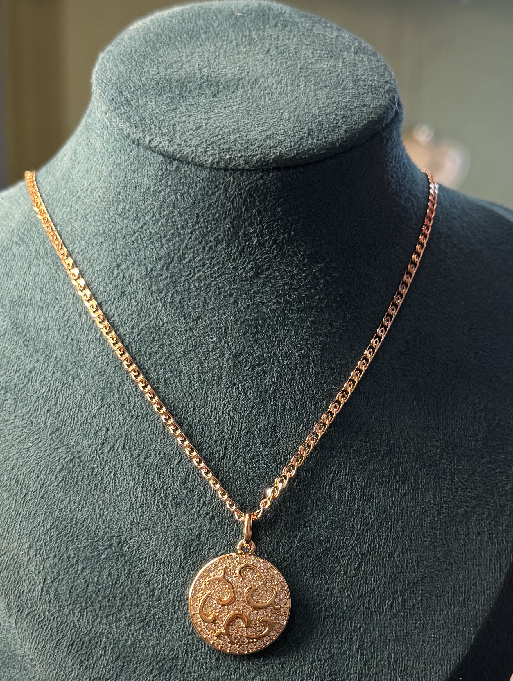 铜合金锆石项链 圆形满钻花纹项链0018