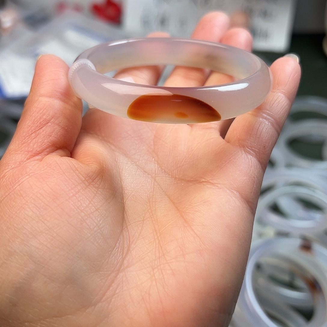 玛瑙/玉髓未镶嵌手镯