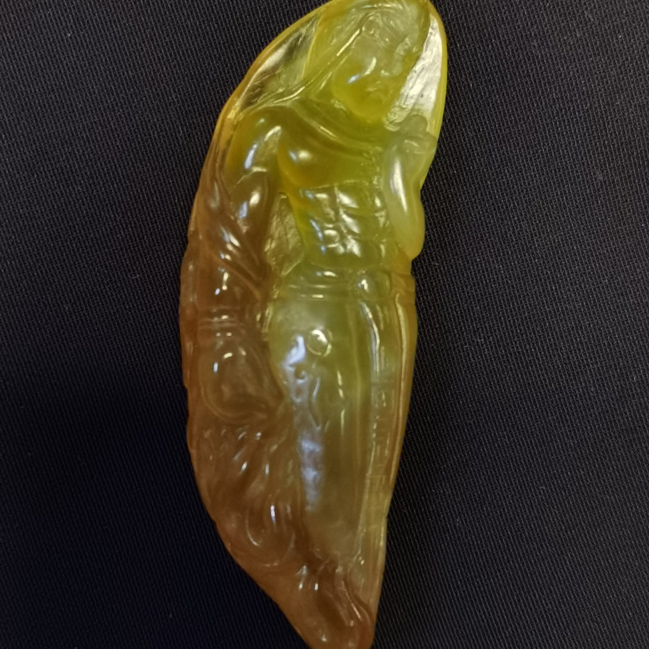 岫玉花玉，不动尊菩萨，手工雕刻精美