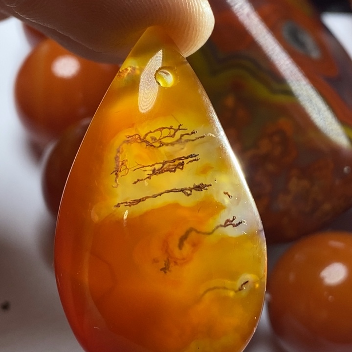 玛瑙/玉髓未镶嵌颈饰