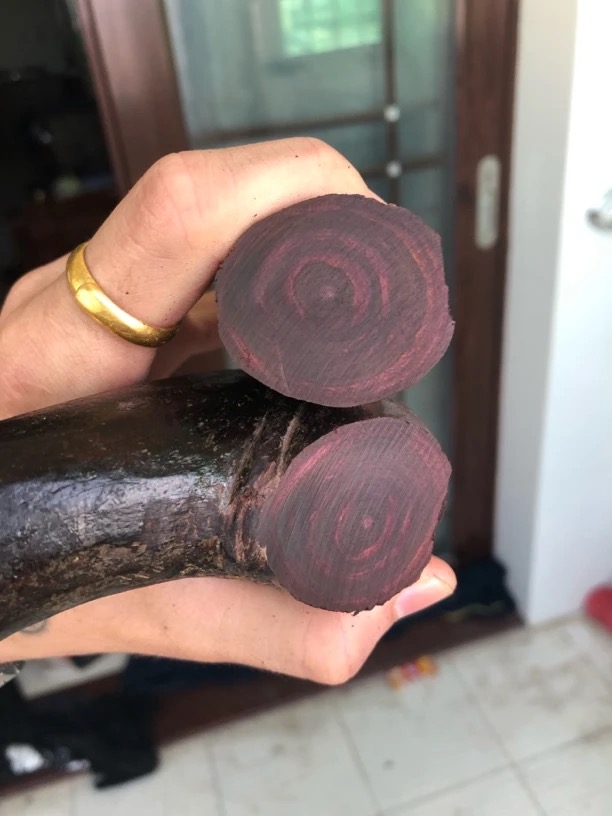 十月田海南黄花梨瘤疤鬼脸对眼定制链接