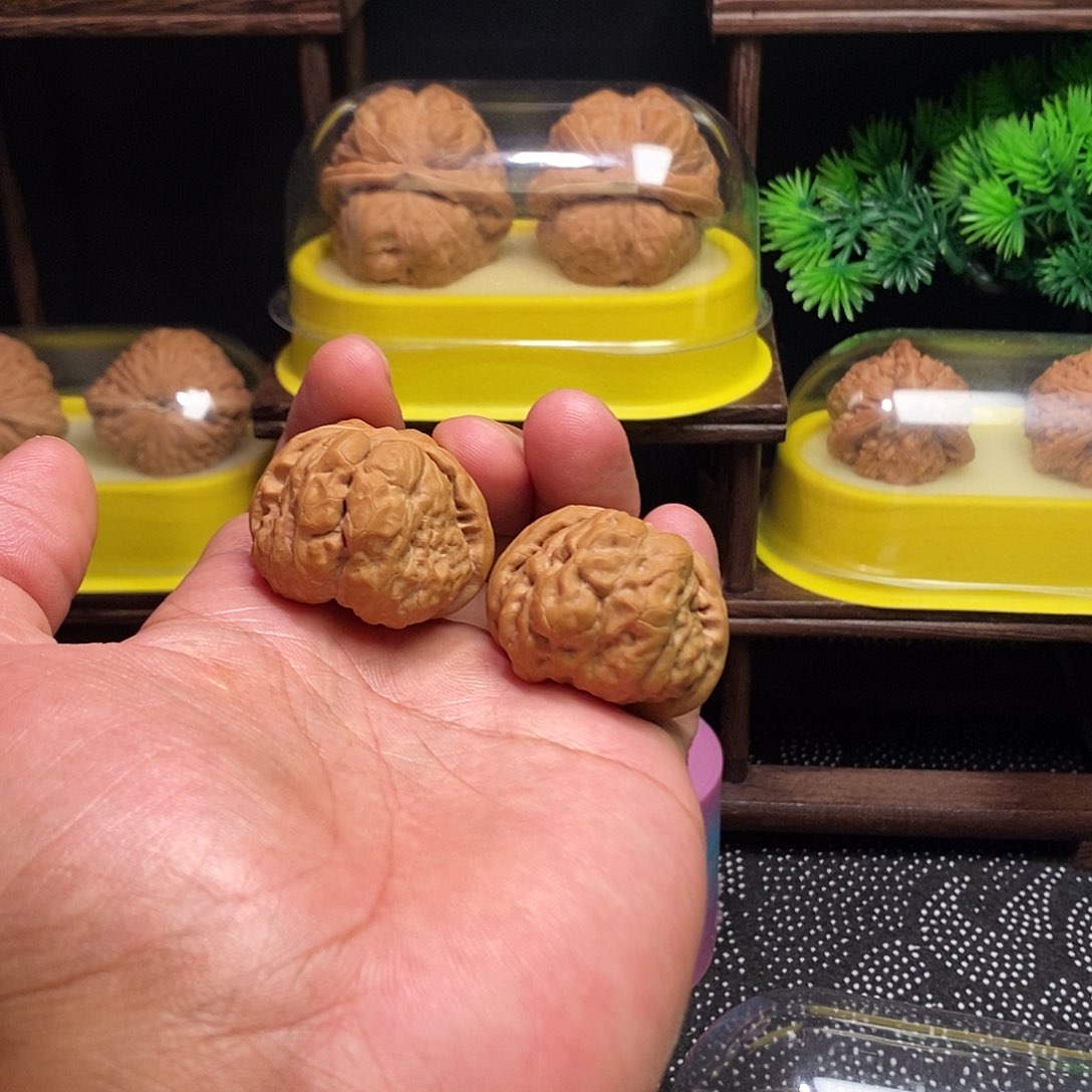 把件文玩核桃蛤蟆有修