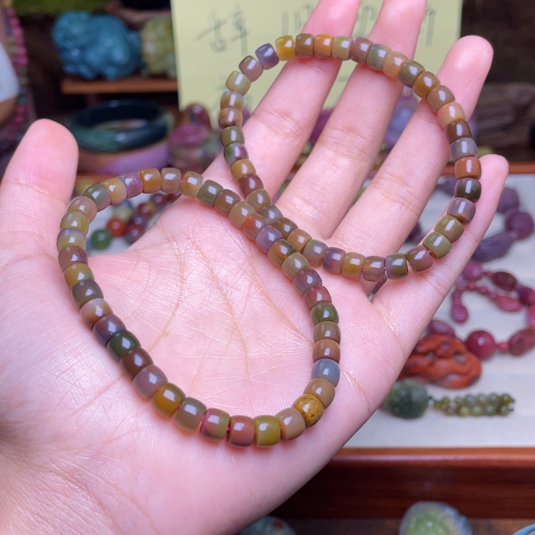 玛瑙/玉髓珠宝半成品未镶嵌盐源玛瑙直切老矿料手串两个打包价