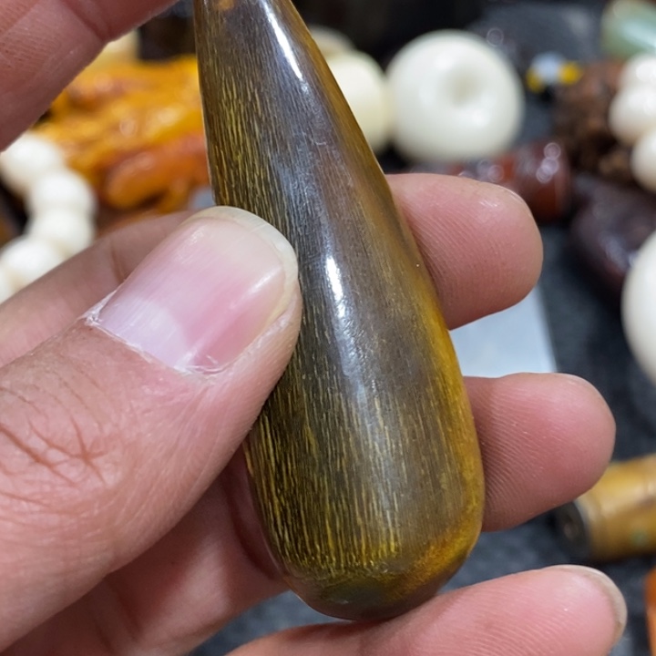 滴血莲花菩提吊坠