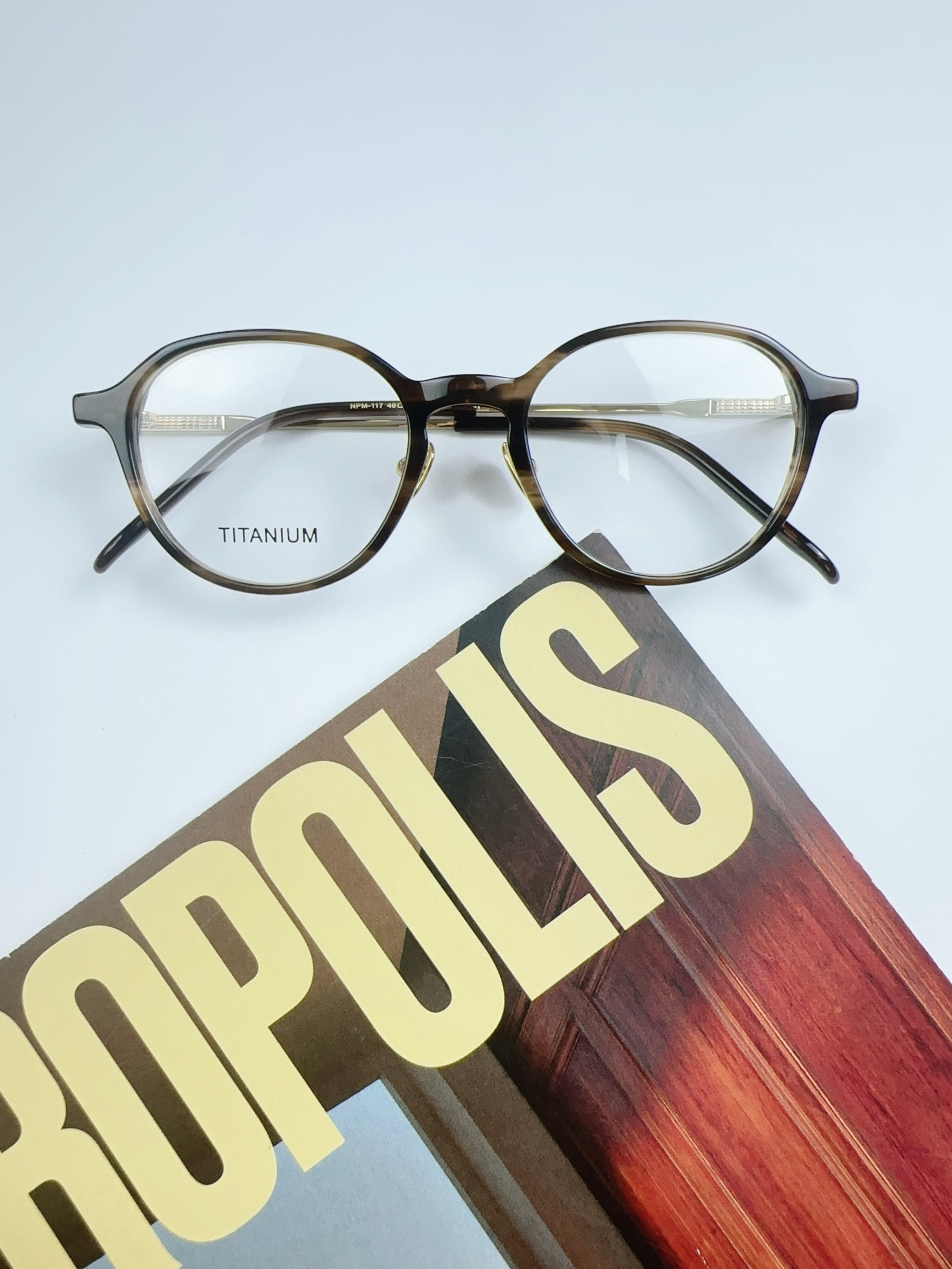 【舒适与颜值并存】 逆R铰链眼镜