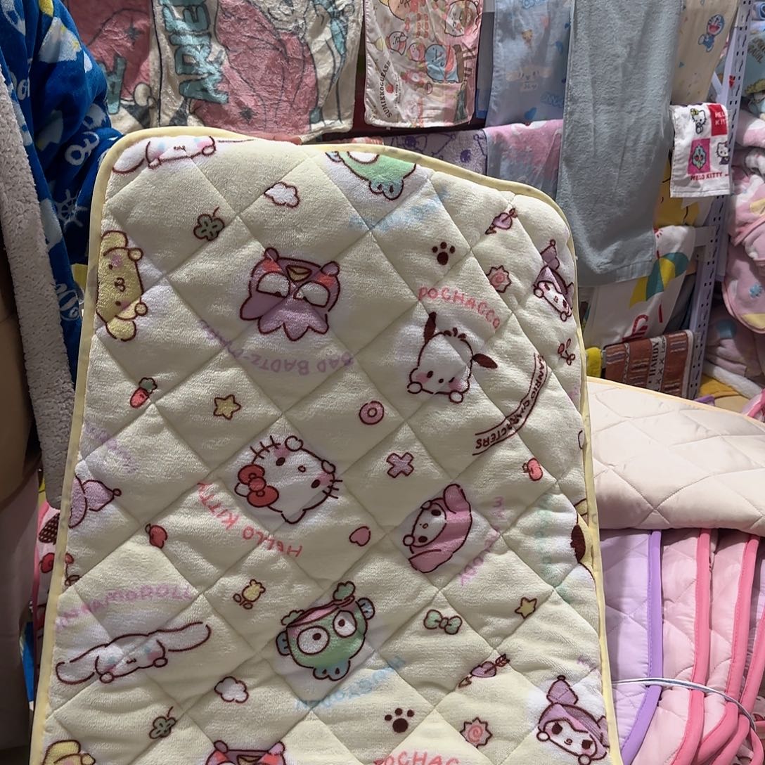 好看的可爱的70120垫子