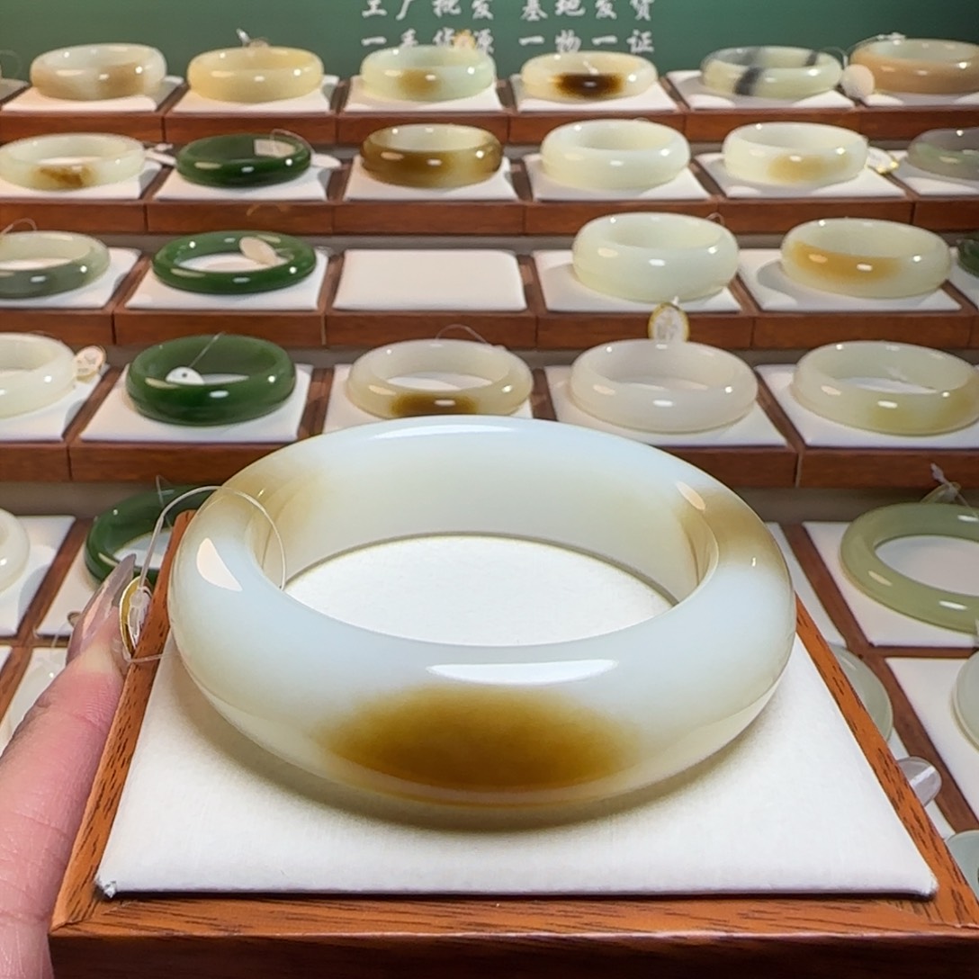 和田玉手镯未镶嵌༄****