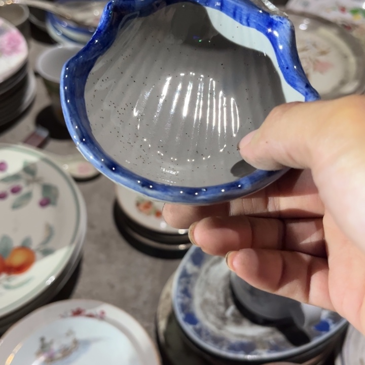 老货盘子碗啥都有