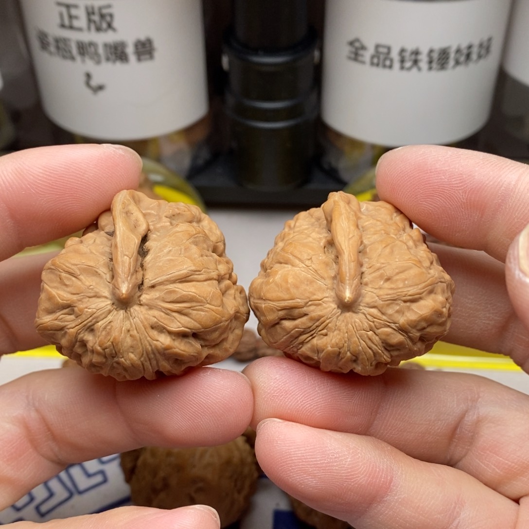 核桃把件3.4cm一帆风顺