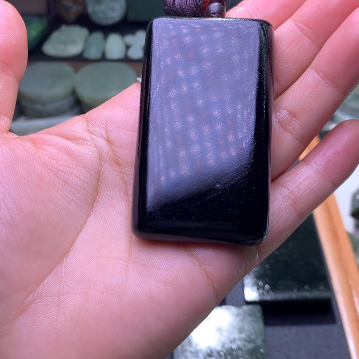 德***未镶嵌和田玉（糖玉）珠宝半成品