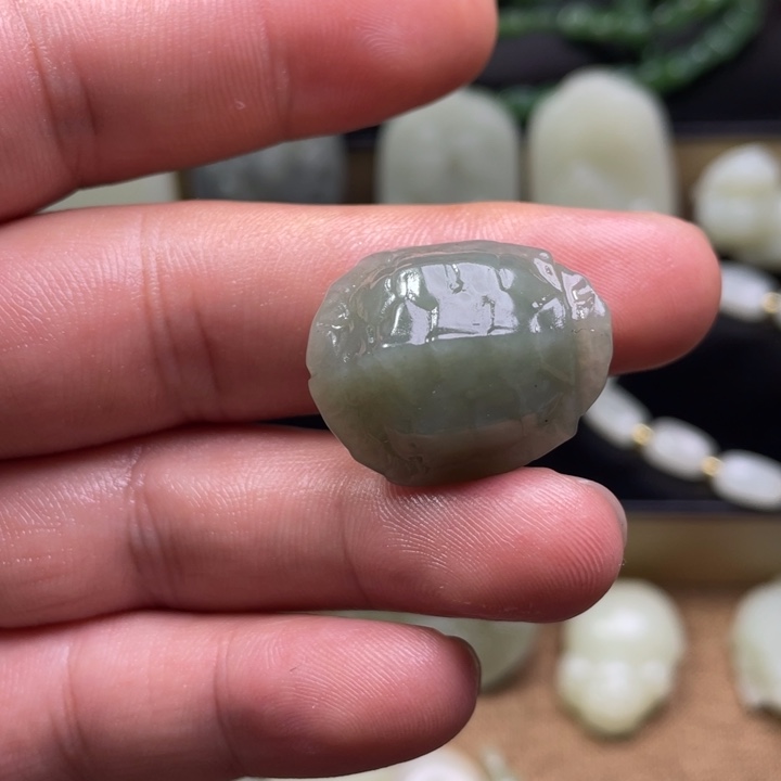 和田玉（糖玉）未镶嵌颈饰
