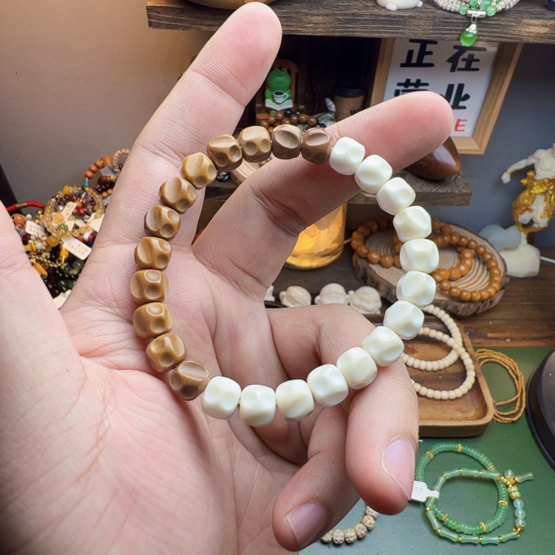 菩提根/象牙果手串