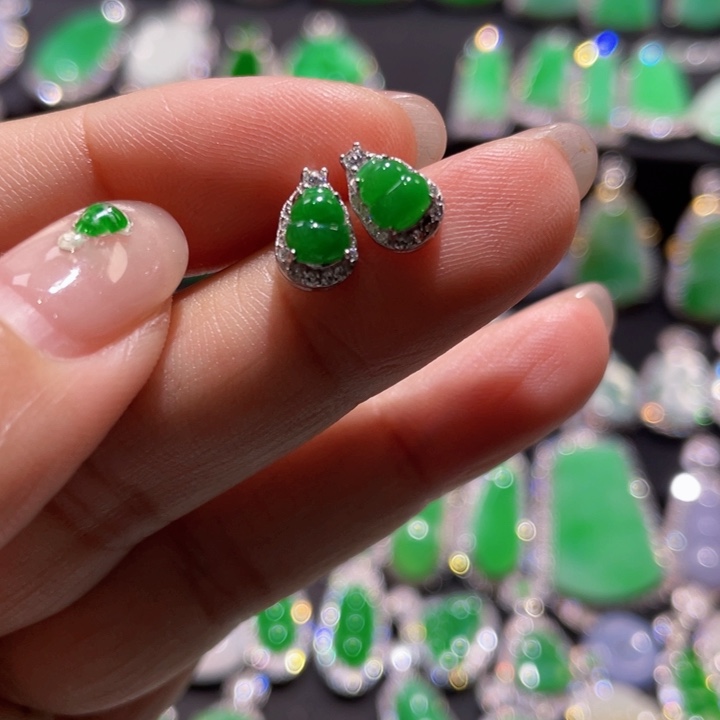 翡翠银S925镶嵌颈饰