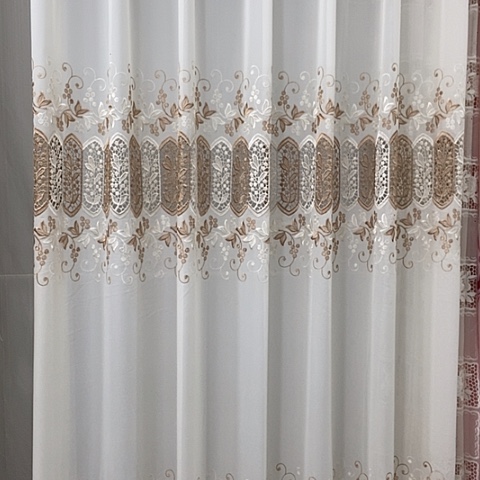 白色重工刺绣咖色绣花纱帘8米对开2.6高挂钩