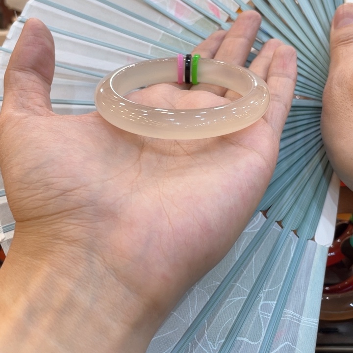 玛瑙/玉髓手镯未镶嵌豆*儿