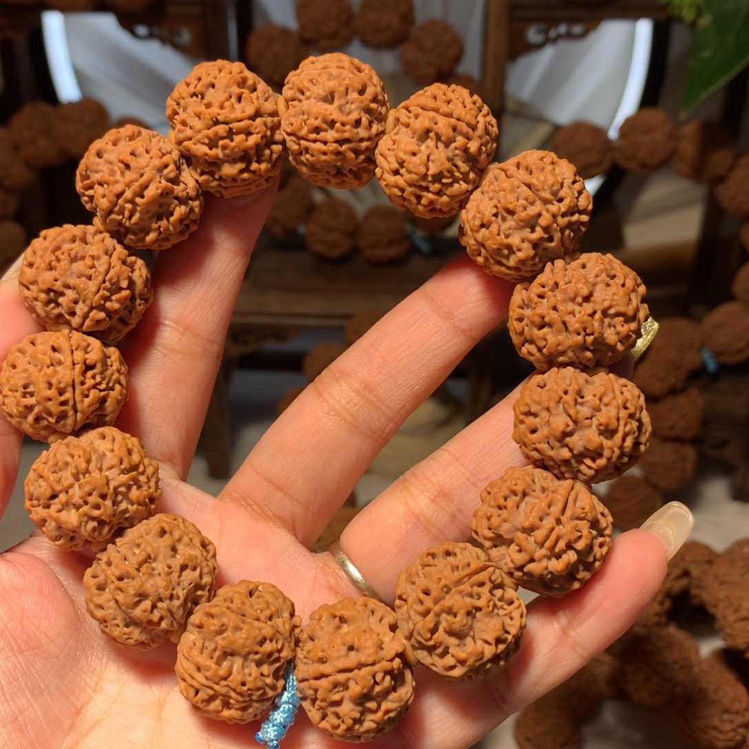 金刚菩提手串21。             