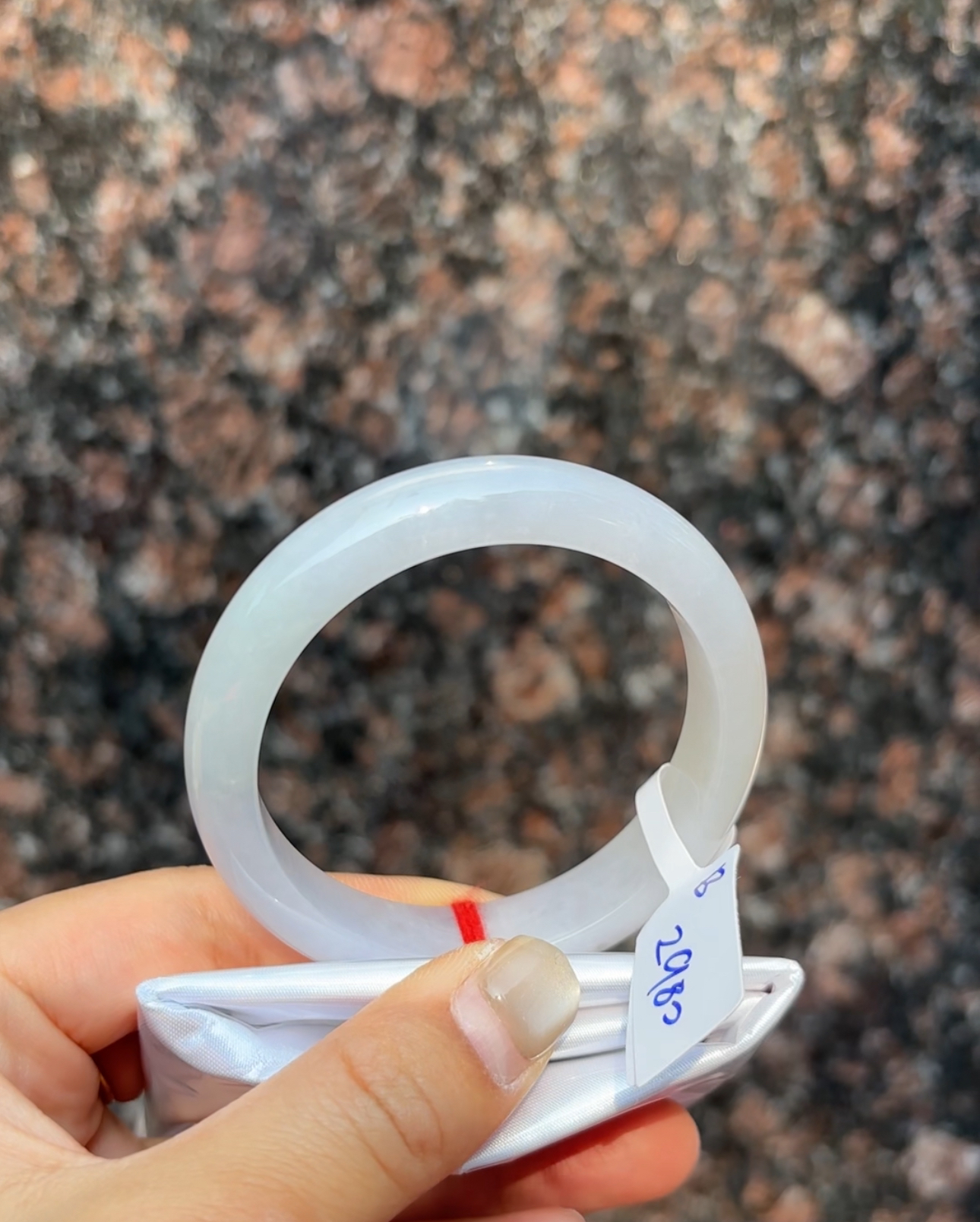 B（上新）冰透正圈五十二圈翡翠a货手镯