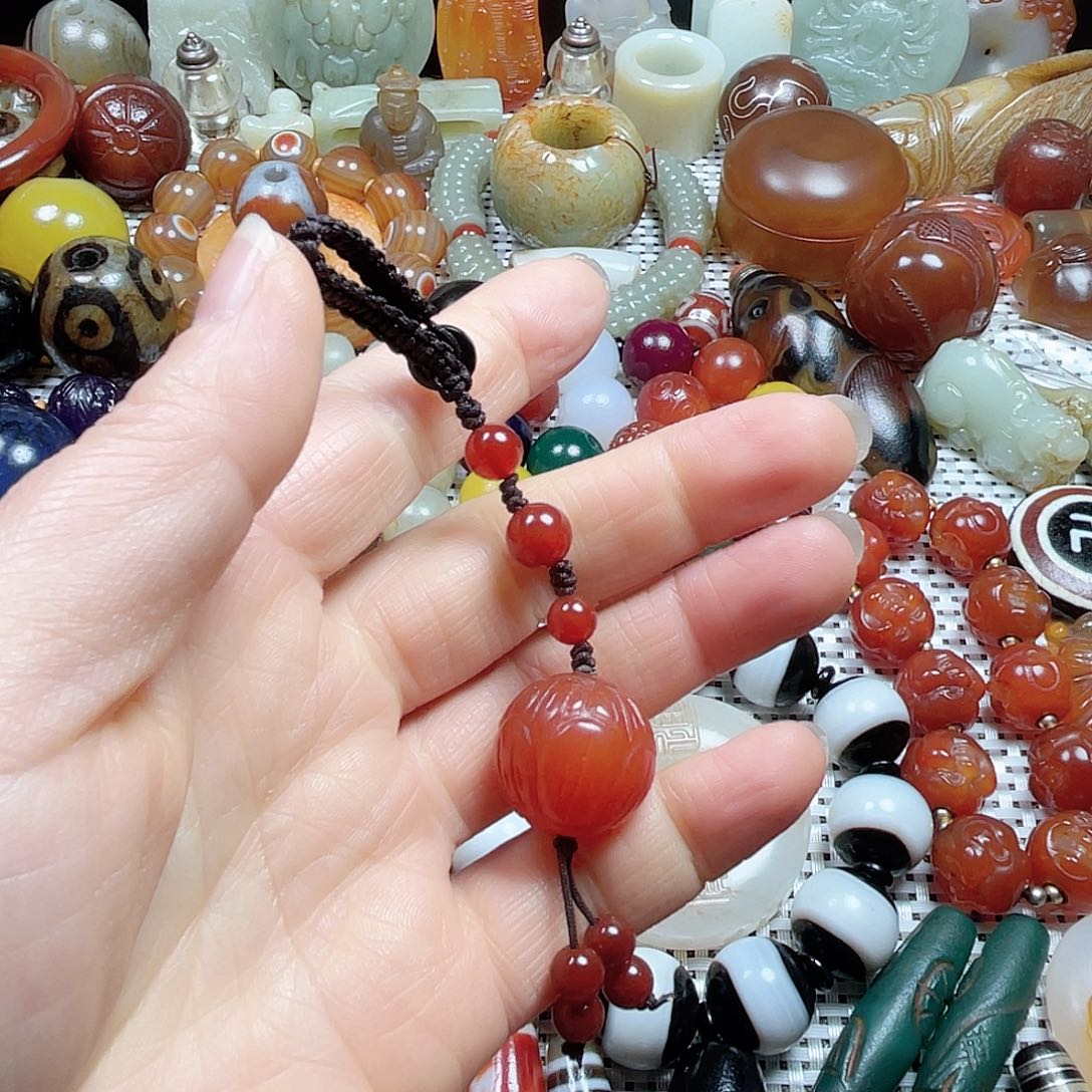 玛瑙/玉髓挂件未镶嵌