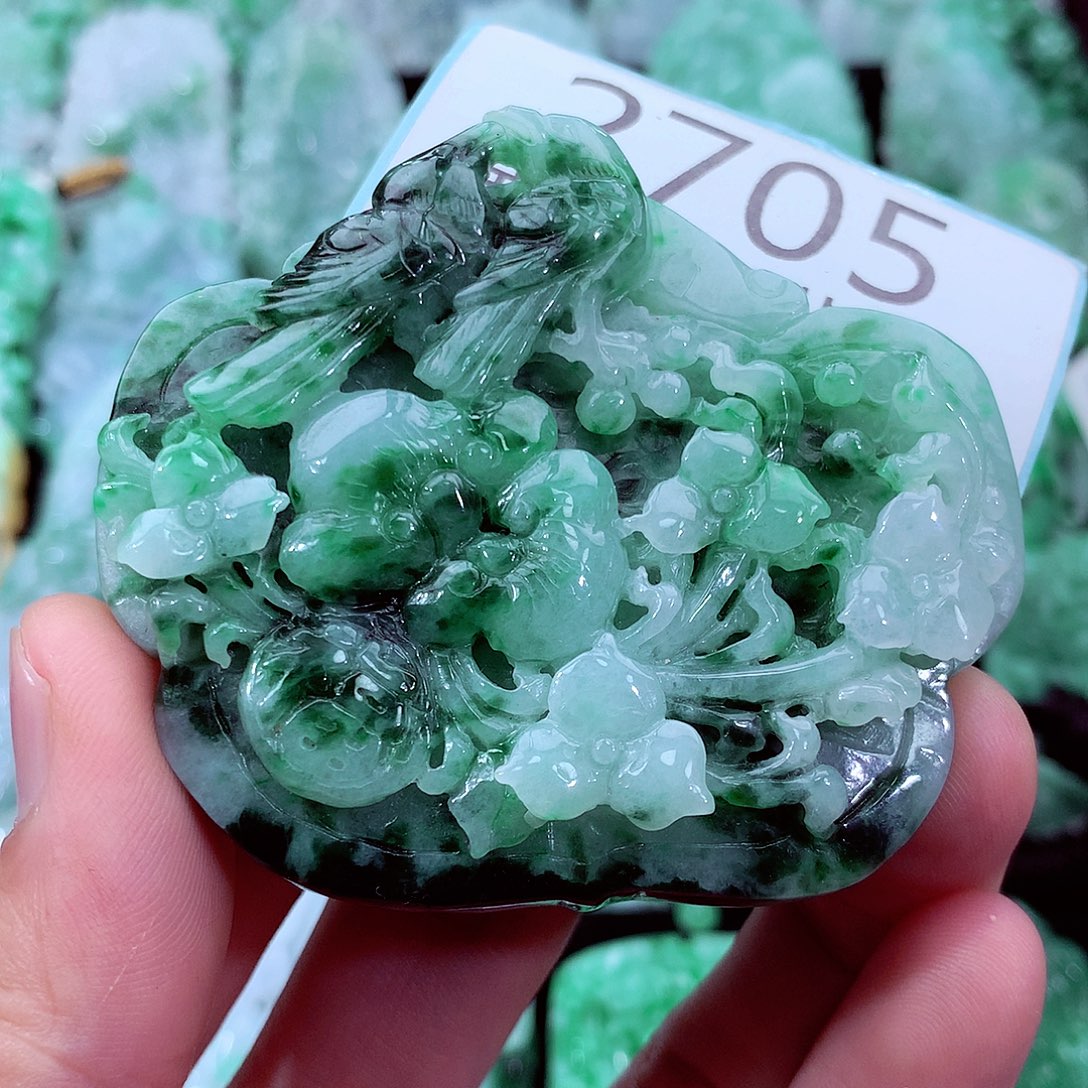 翡翠未镶嵌吊坠(不含链)