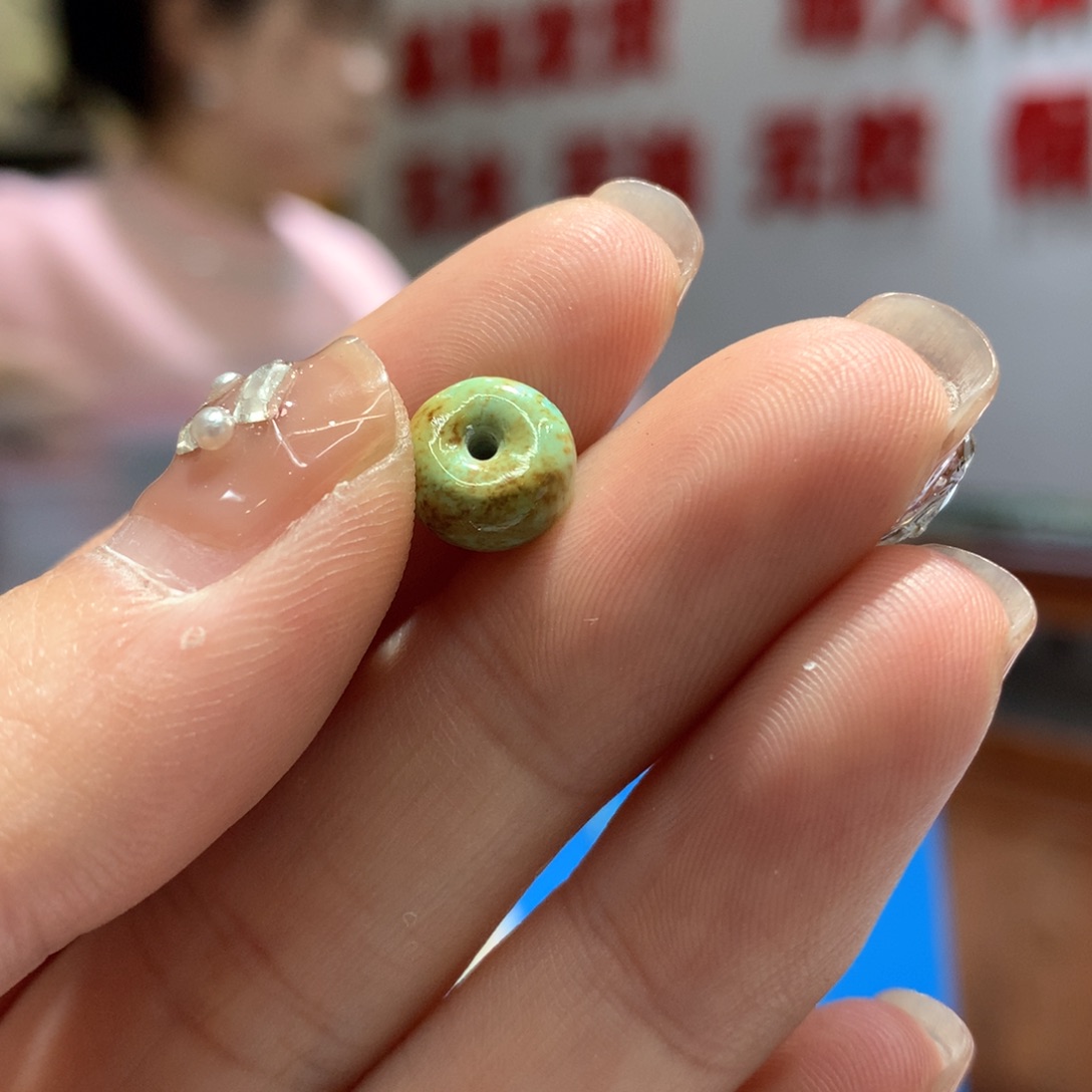 绿松石配饰未镶嵌