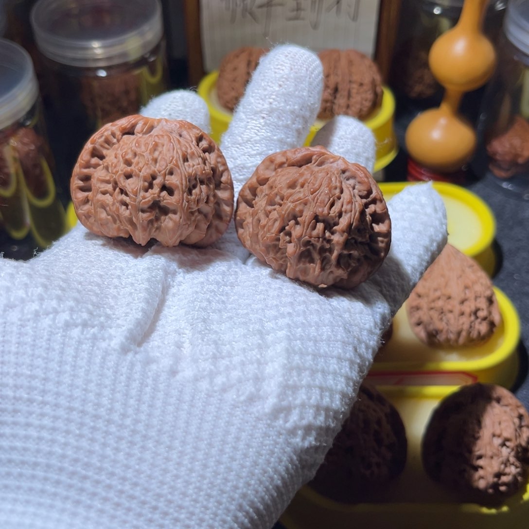 文玩核桃把件J***M47白狮子