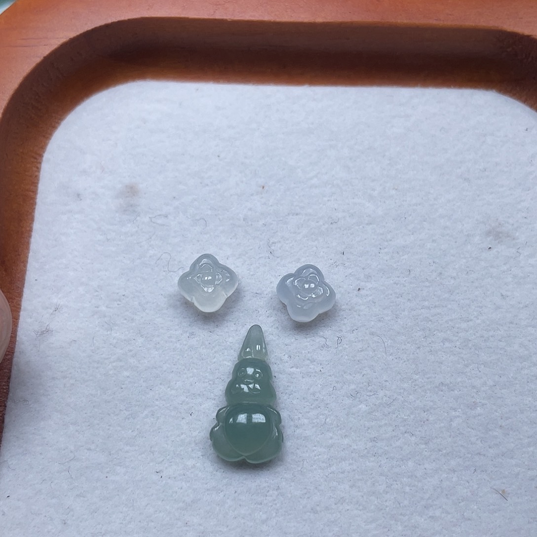 翡翠散珠天然翡翠3件