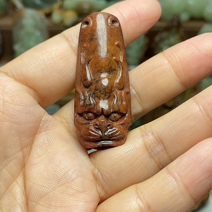 岫岩河磨玉（透闪石质玉）未镶嵌颈饰