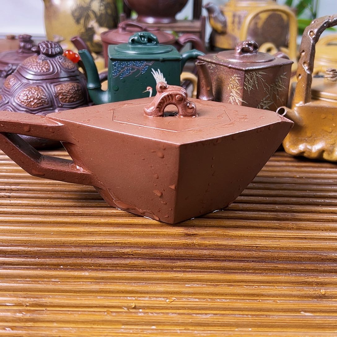 紫砂茶壶四方壶龙血沙150cc