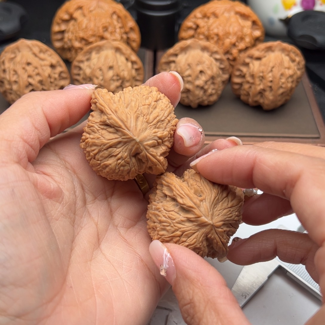 文玩核桃把件泥鳅43