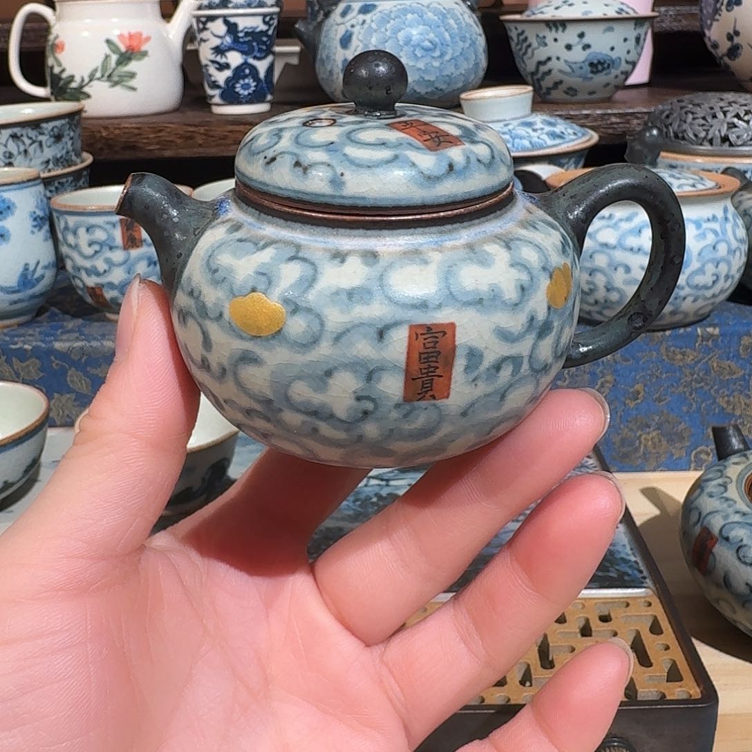 微瑕平安喜乐西施壶