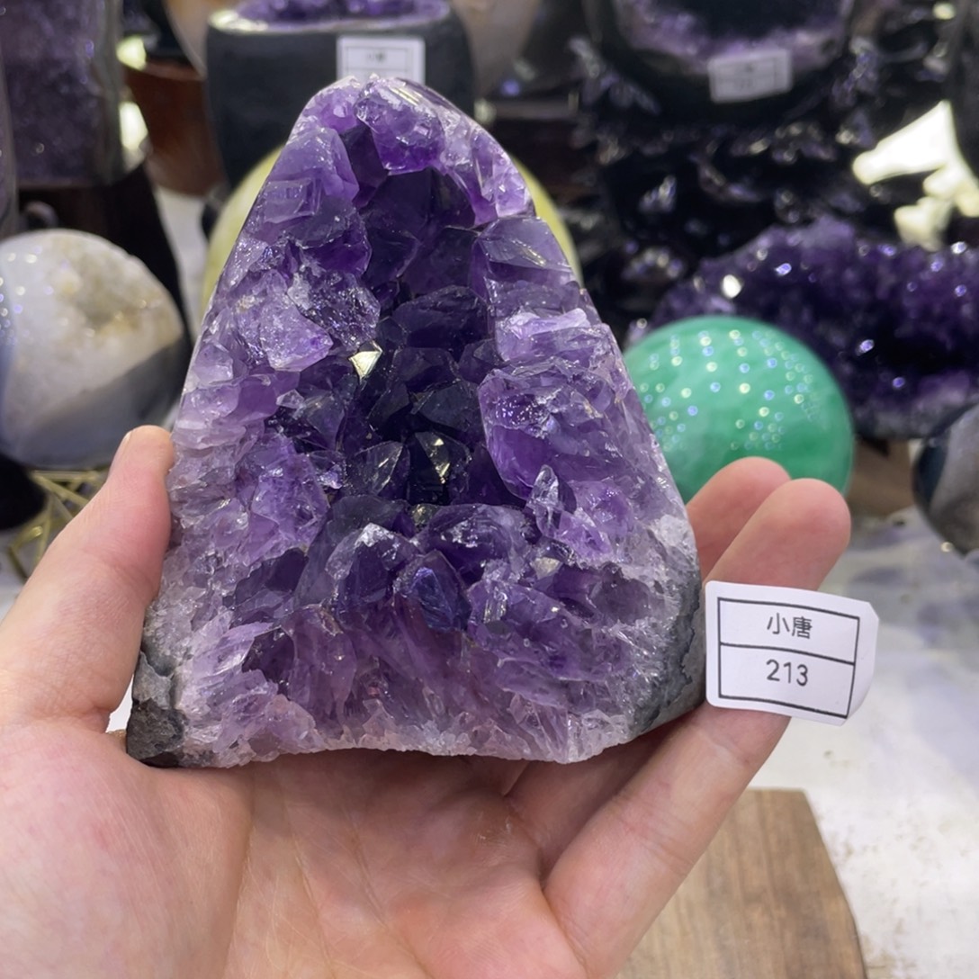 未镶嵌珠宝半成品水晶