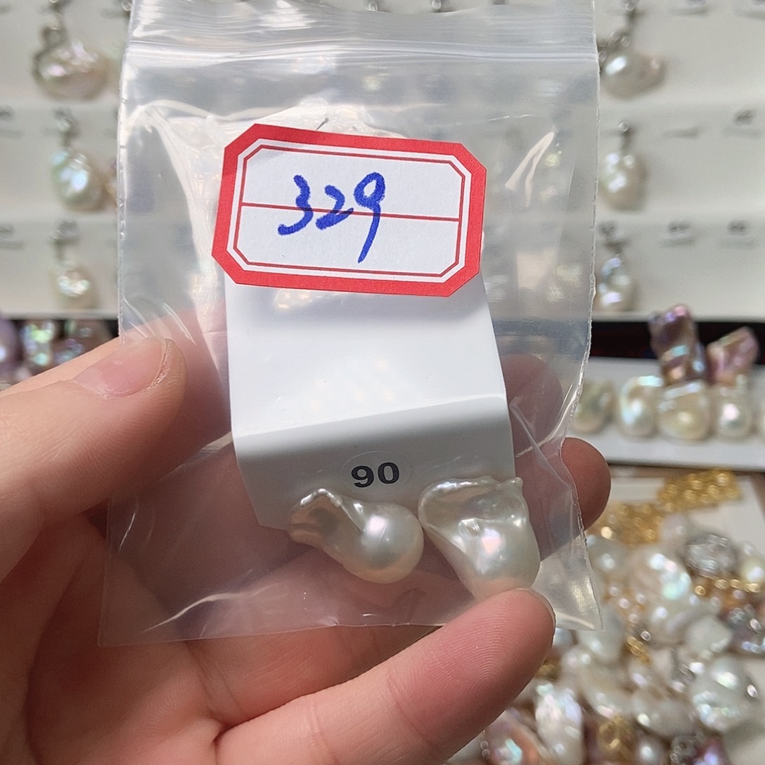 淡水珍珠吊坠银S925镶嵌米*