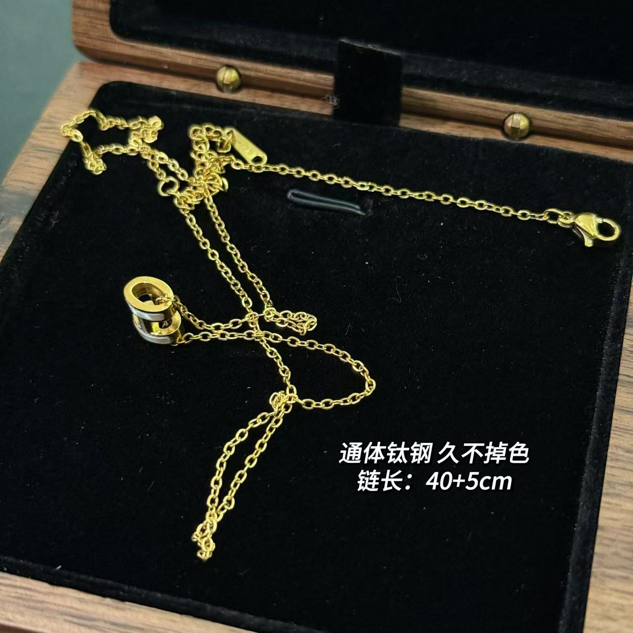 钛钢项链 BIBI【白色小号字母】项链G004