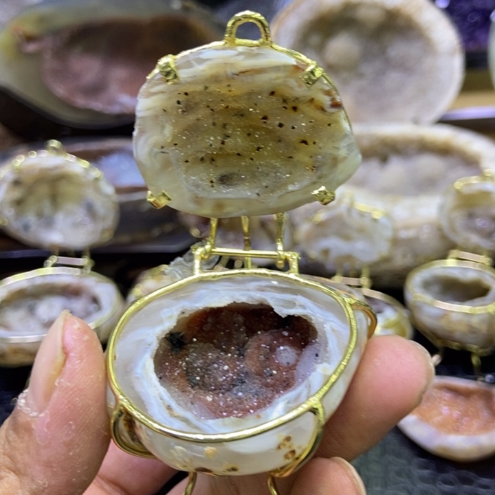 水晶珠宝半成品未镶嵌