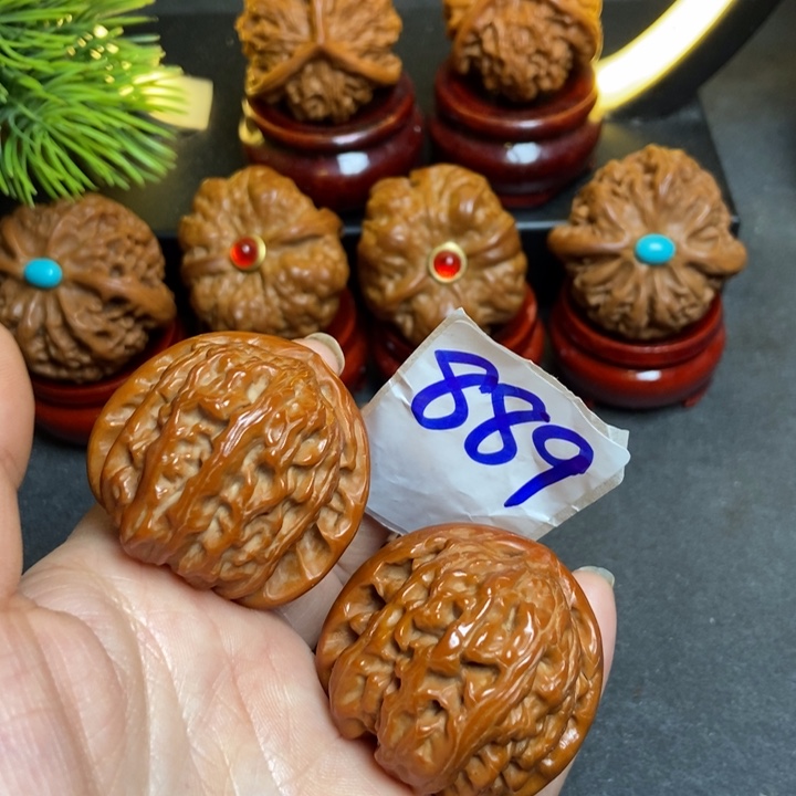 文玩核桃把件38白狮子889