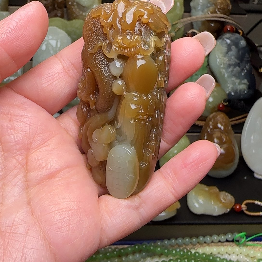 和田玉未镶嵌颈饰用****4