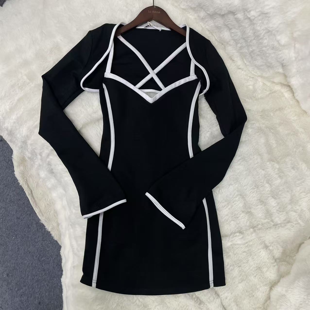 [胖鹅张]重工吊带连衣裙外搭两件套 #4526[实物以直播间展示为准]