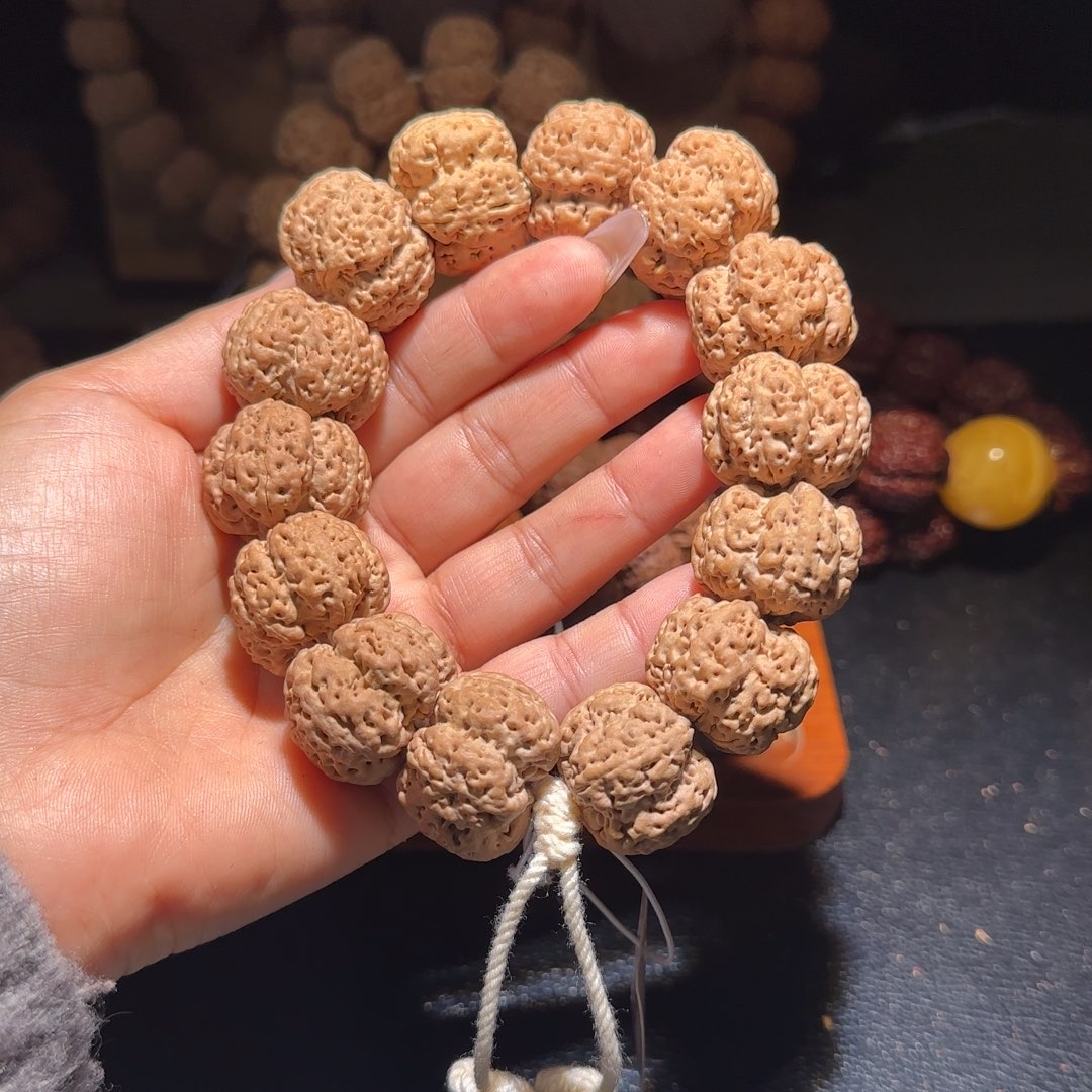 吊坠金刚菩提26雪花扇面5瓣定制