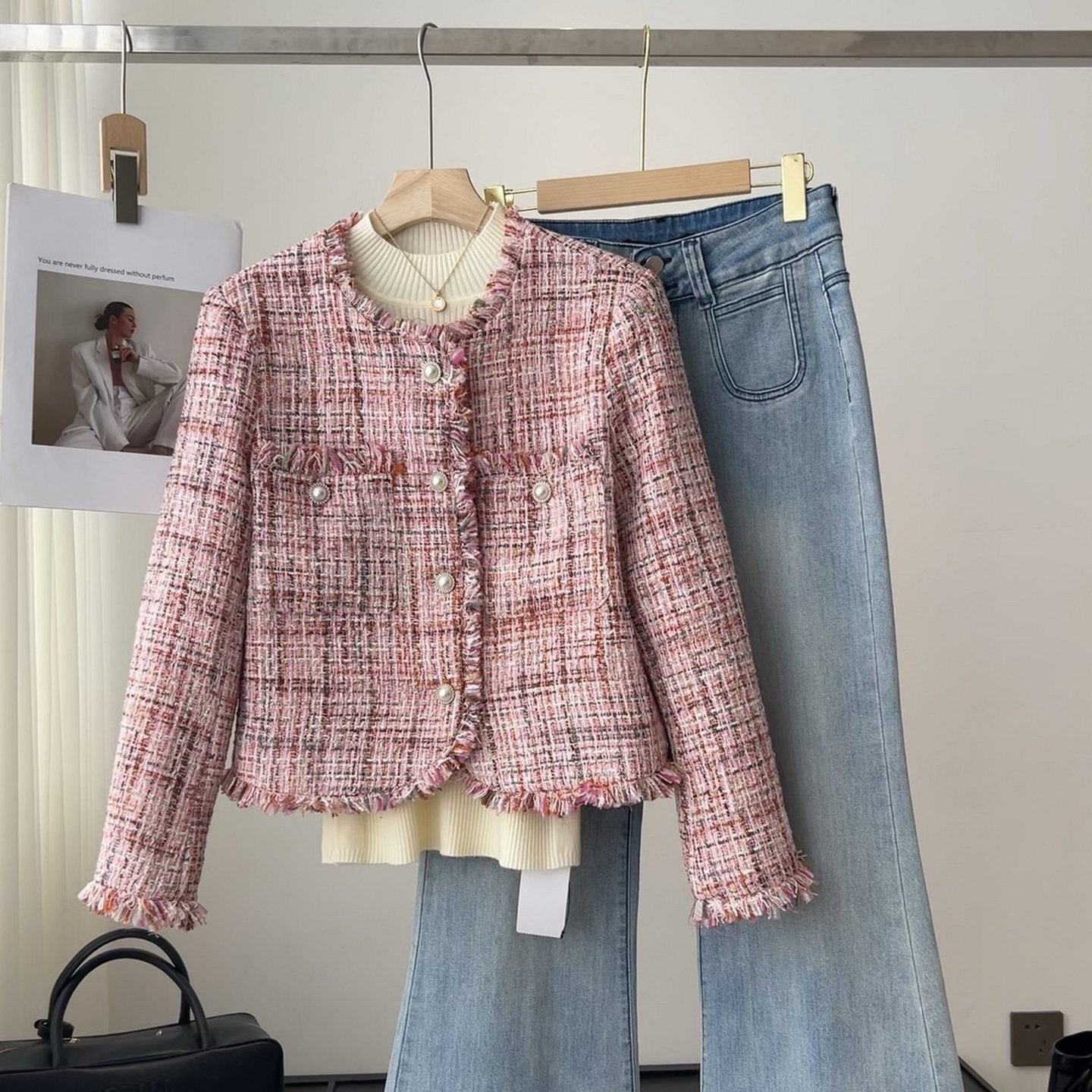 轻奢气质~含绵羊毛 圆领精致毛边珍珠扣温柔减龄款香风外套