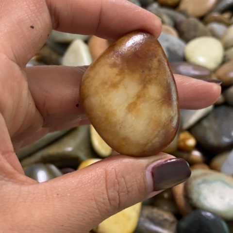 未镶嵌和田玉挂件听**海