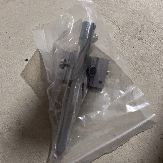 钓箱鱼护架➕饵盘架。  