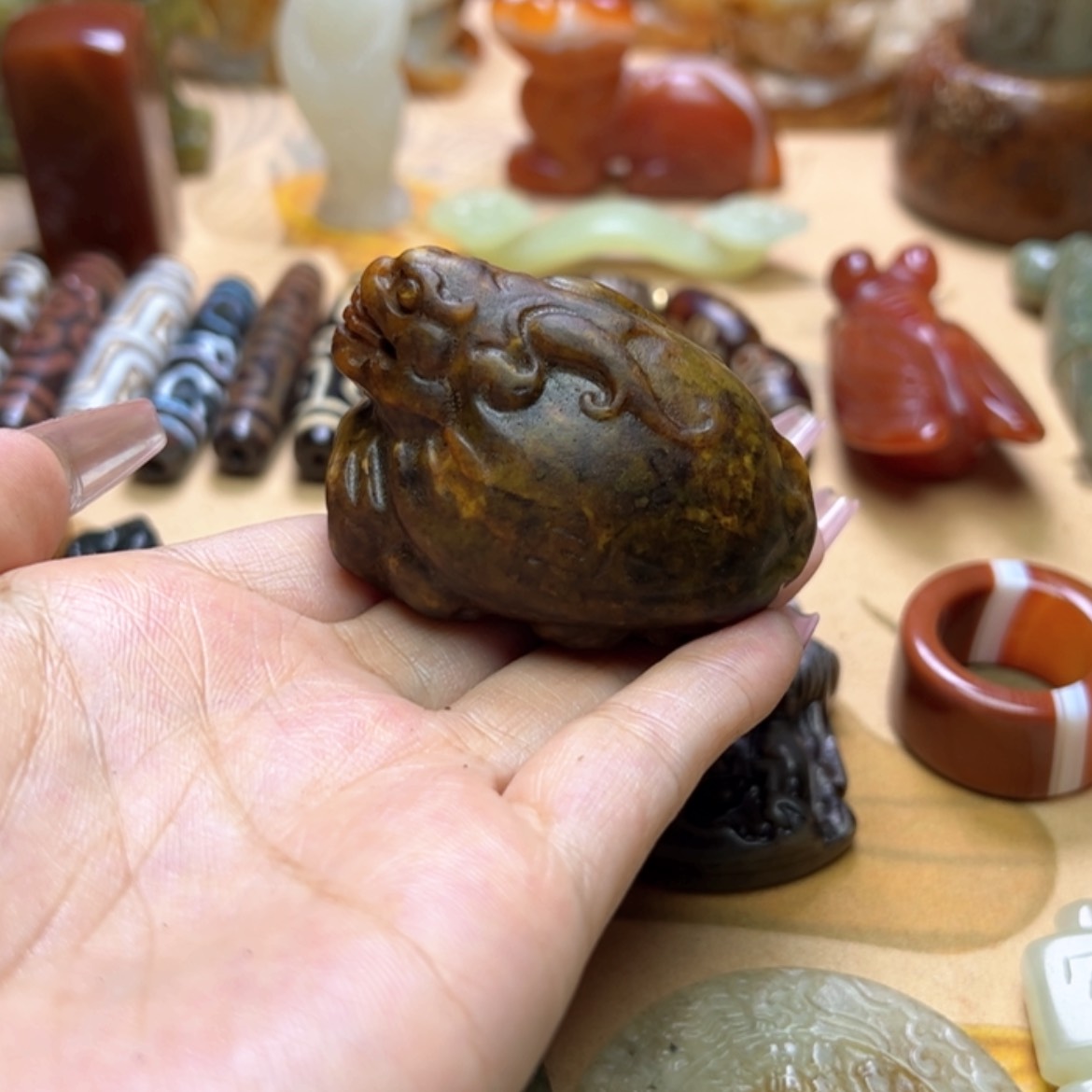 【闪购商品】蛇纹石玉颈饰未镶嵌