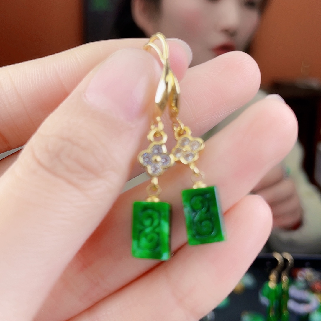 翡翠未镶嵌耳饰饰品