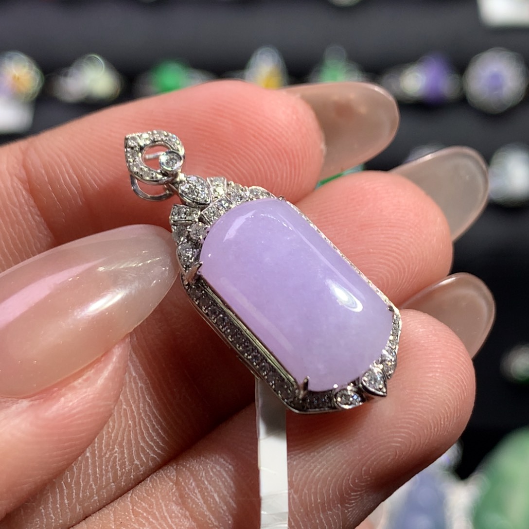 翡翠戒指18K金镶嵌紫无事牌