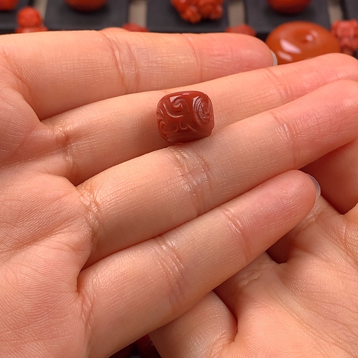 南红玛瑙博古纹单珠11.5MM未镶嵌